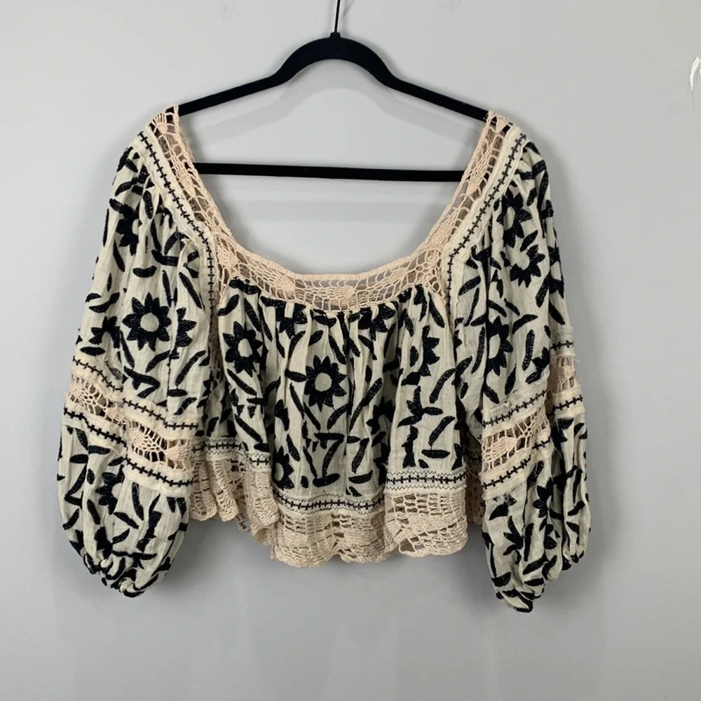 Free People Soleil Cotton Embroidery Crochet Trim Boho Top - Picture 4 of 16